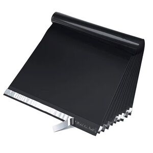 15 Count - 19” x 14.5” XL Black Poly Mailer Bags